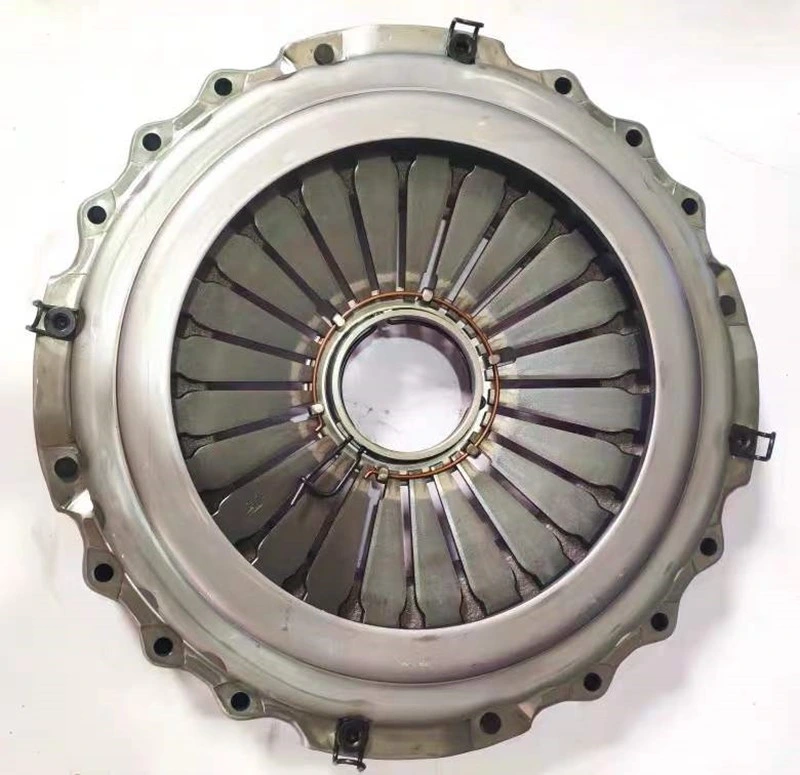 Made in China High Quality Hot Sale Price Cheap Clutch Cover/Clutch Pressure Plate/Clutch Kist/Cluthc Disc for Mitsubishi/Clutch Disc Assembly/Truck Parts